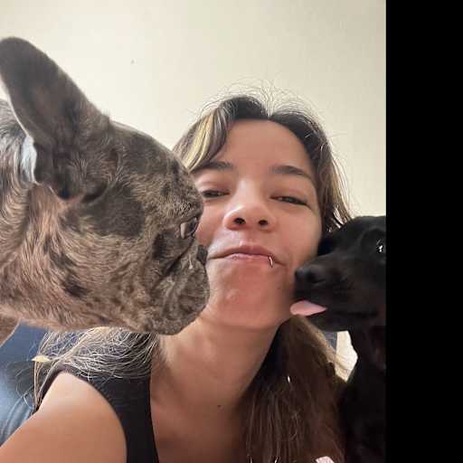 Profile image for pet sitter Alejandra