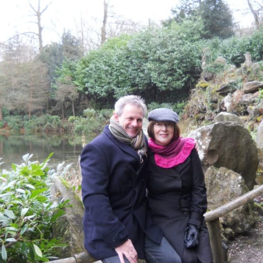 Profile image for pet sitters Janet & Andrew