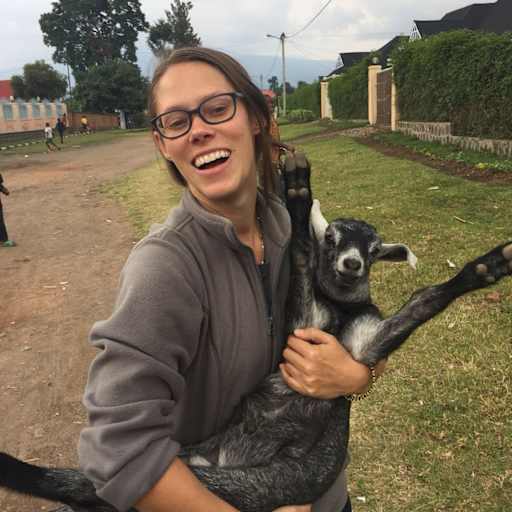 Profile image for pet sitter Sarah