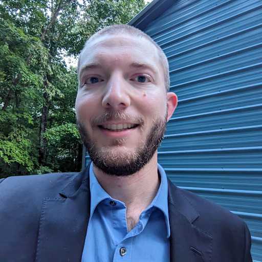 Profile image for pet sitter Zachary