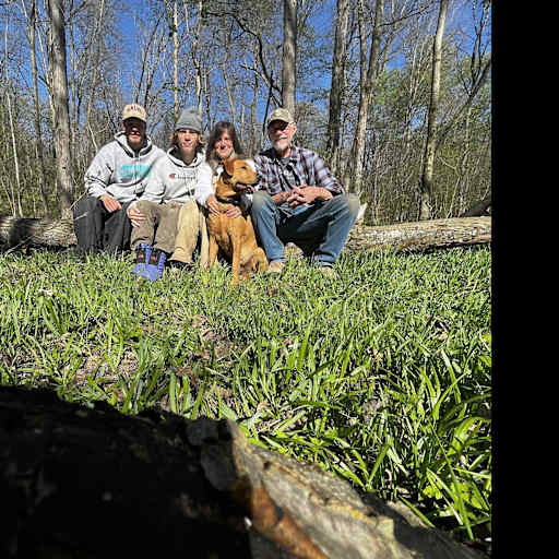 Profile image for pet sitters Jeanna & Joel