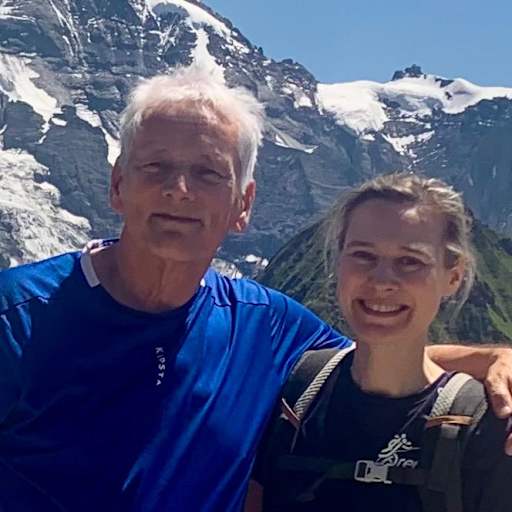 Profile image for pet sitters Eline & Tim