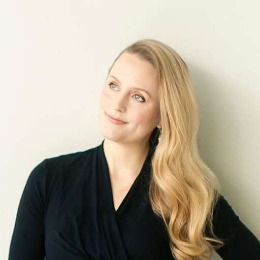 Profile image for pet sitter Elizabeth