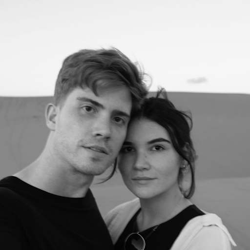 Profile image for pet sitters Sven & Michelle