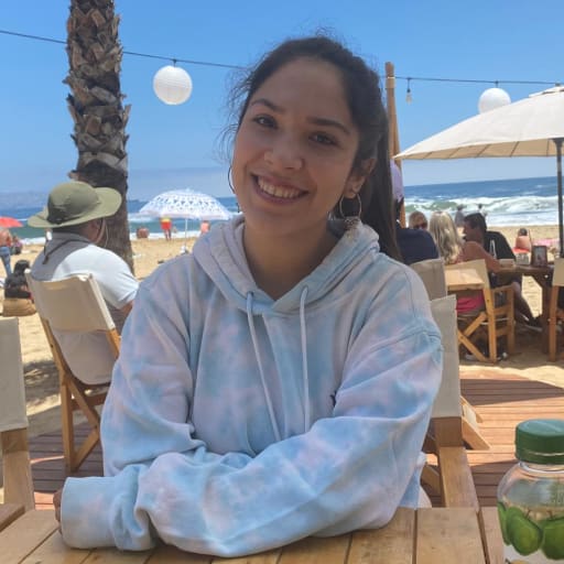 Profile image for pet sitter Valentina