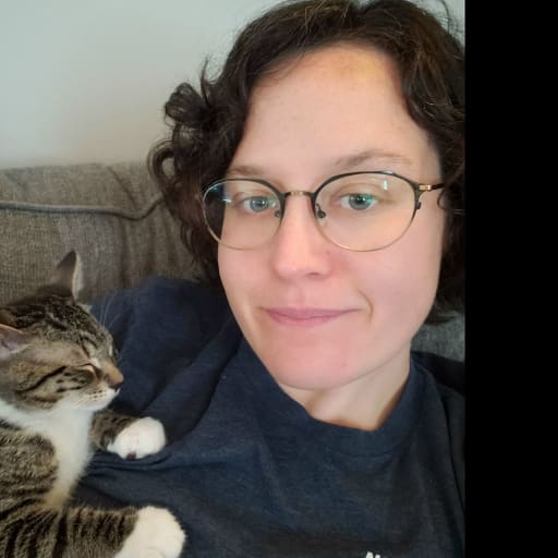 Profile image for pet sitter Regan