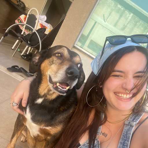 Profile image for pet sitter Beatriz