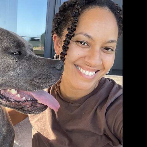 Profile image for pet sitter Whitney