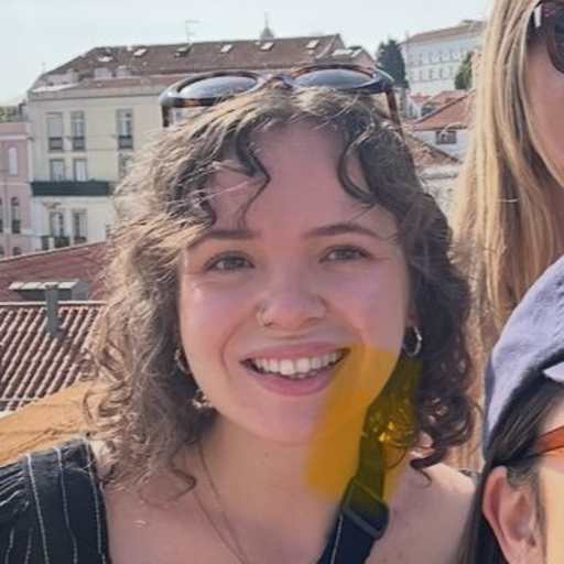 Profile image for pet sitter Ellie