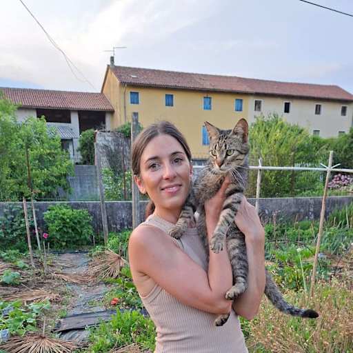 Profile image for pet sitter Deborah