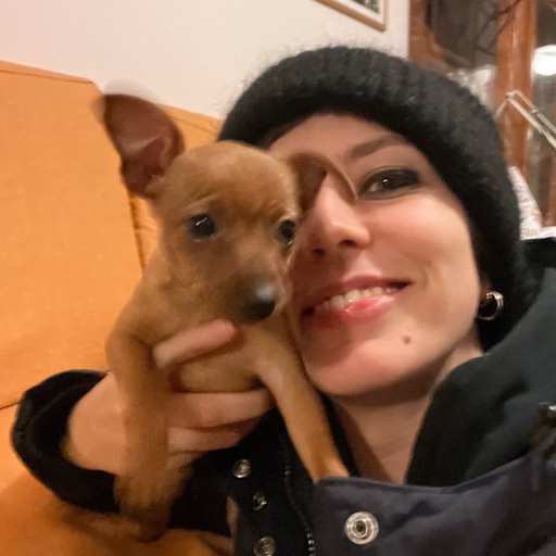 Profile image for pet sitter Sara