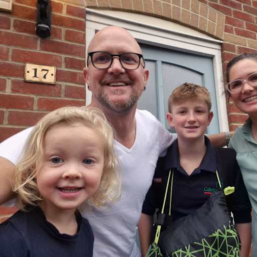 Profile image for pet sitters Kaley & Matthew