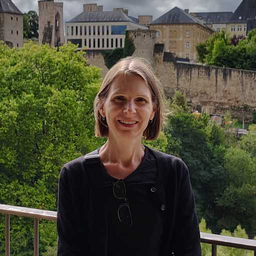 Profile image for pet sitter Pamela