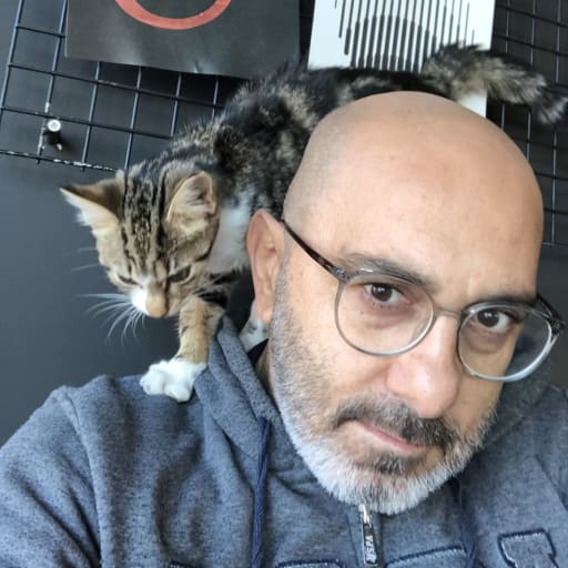 Profile image for pet sitter nihat