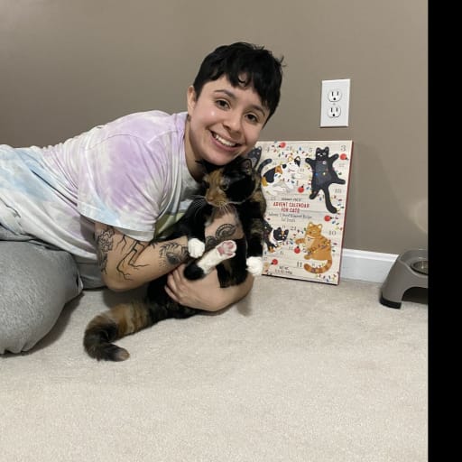 Profile image for pet sitters destiny & Yesenia