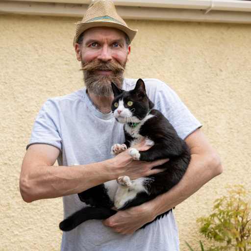 Profile image for pet sitter Neil
