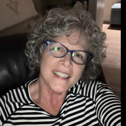 Profile image for pet sitter Emme