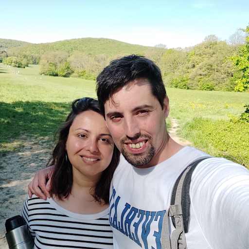 Profile image for pet sitters Franco & Stefania Luz 