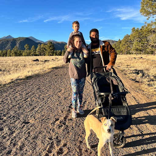 Profile image for pet sitters Sherry & Glenn