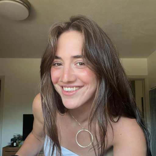 Profile image for pet sitter Emily