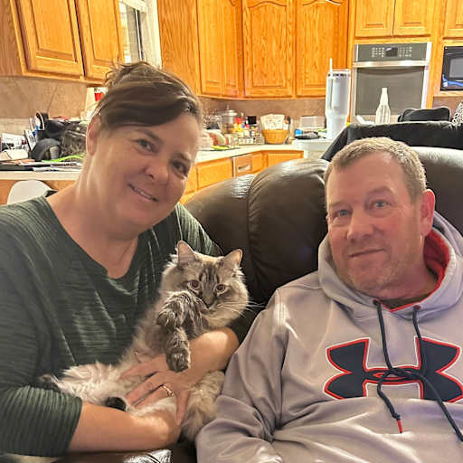 Profile image for pet sitters Aimee & Farrell