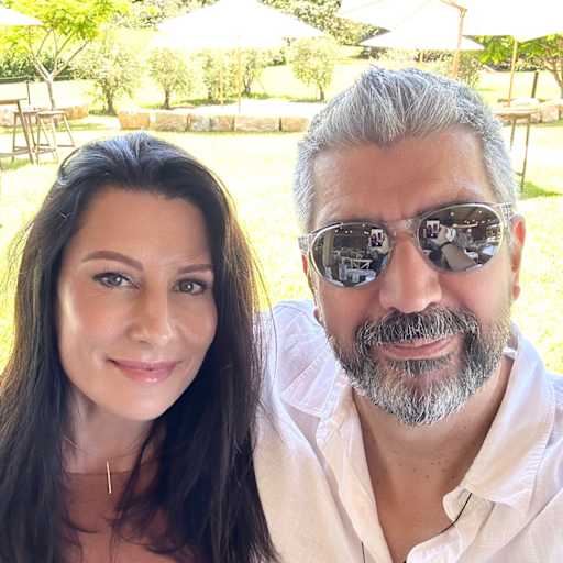 Profile image for pet sitters Amanda & Jason