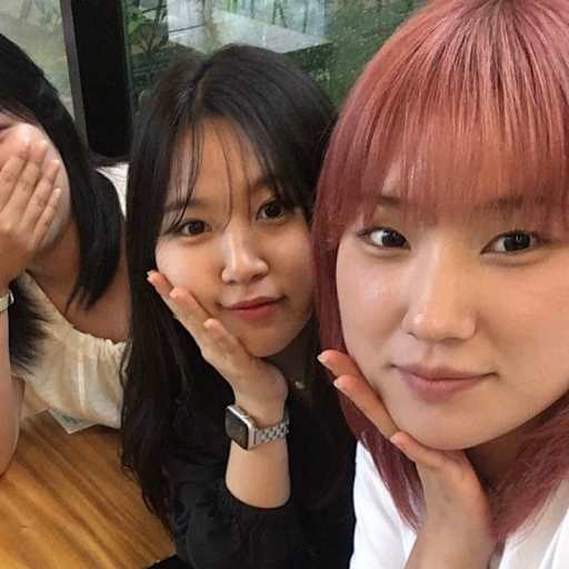 Profile image for pet sitters 나연 & 채영