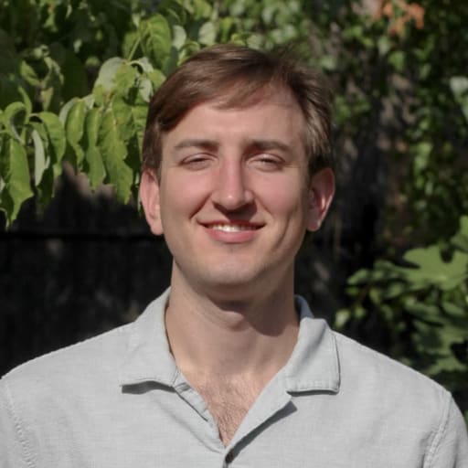 Profile image for pet sitter Devin