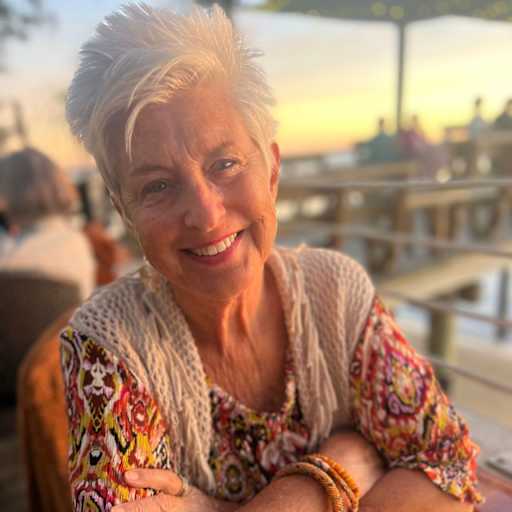 Profile image for pet sitter Mara