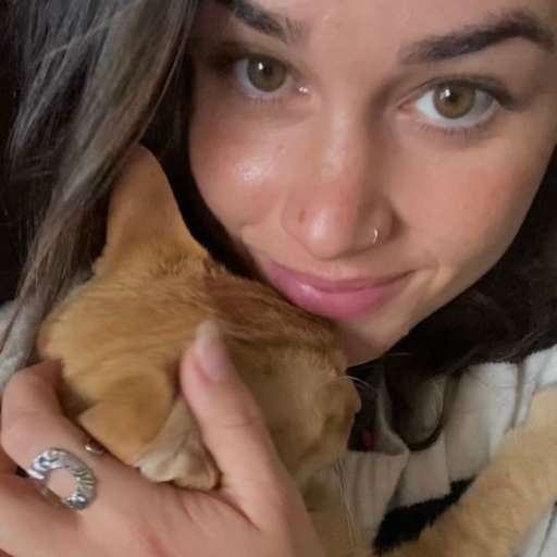 Profile image for pet sitter Laura