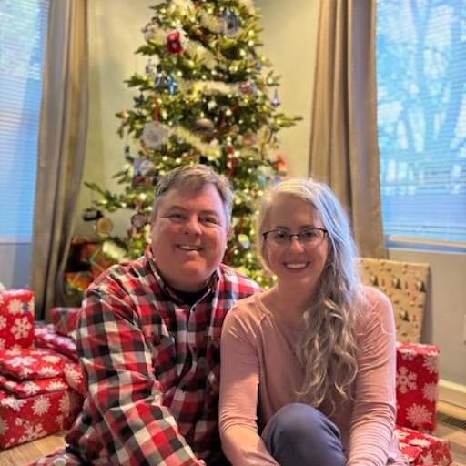 Profile image for pet sitters Amy & Chad