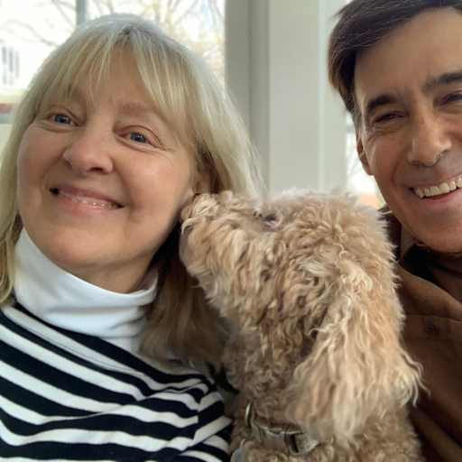 Profile image for pet sitters Pamela & Todd