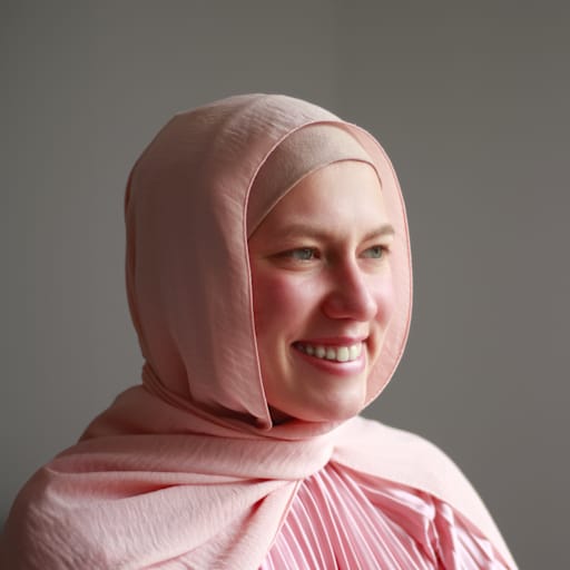 Profile image for pet sitter Kenza