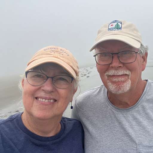 Profile image for pet sitters Jill & Tom