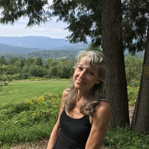 Profile image for pet sitter Elizabeth