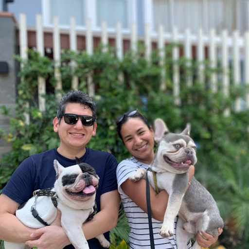 Profile image for pet sitters Grecia & Martin