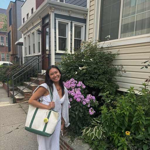 Profile image for pet sitter Cindy