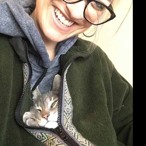 Profile image for pet sitter Isabel