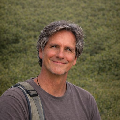 Profile image for pet sitter Kenneth