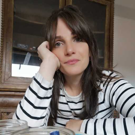 Profile image for pet sitter Emilie