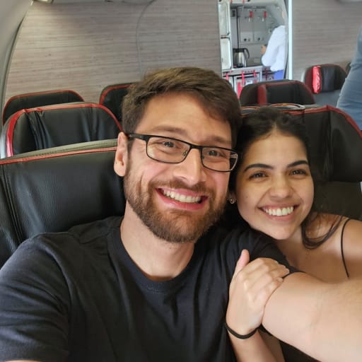 Profile image for pet sitters Ligia & Ivan