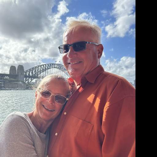 Profile image for pet sitters Daniel & Diane