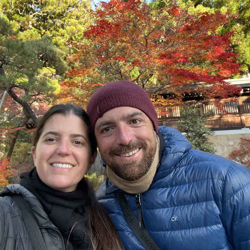 Profile image for pet sitters Agustin & Catalina 