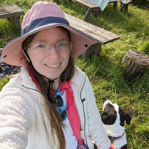Profile image for pet sitter Marissa