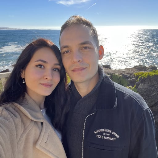 Profile image for pet sitters Diana & Arthur 