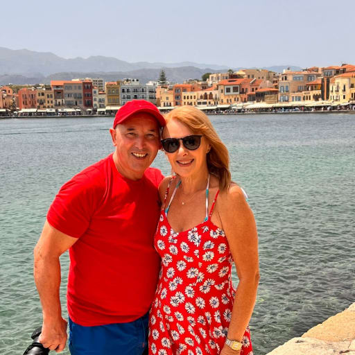 Profile image for pet sitters Sue-Anne & Stephen