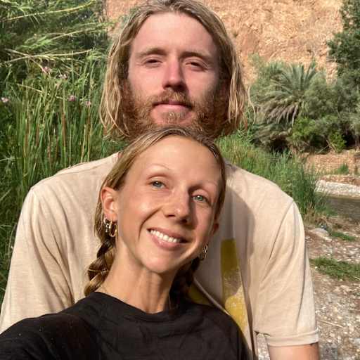 Profile image for pet sitters abbey & Will