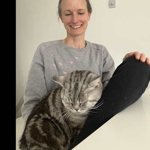 Profile image for pet sitter colleen