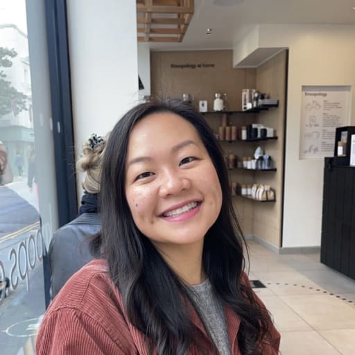 Profile image for pet sitter Nhoc