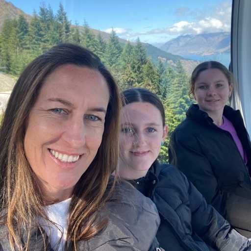 Profile image for pet sitter Lynda